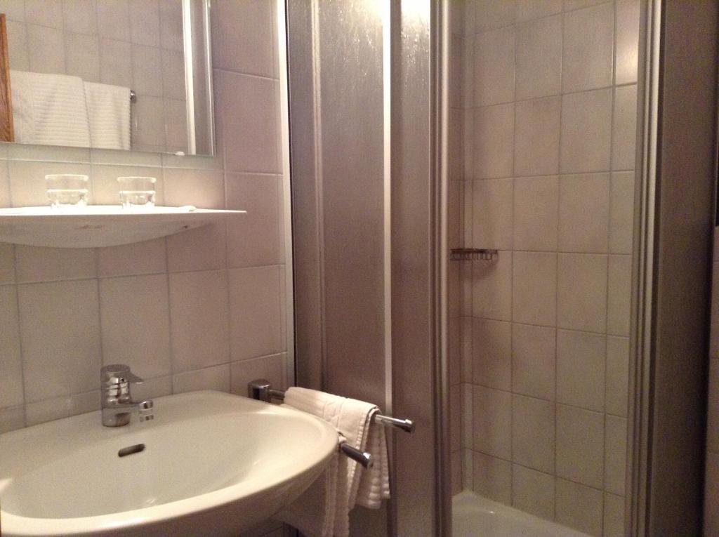 Hotel St. Hubertushof Τσελ αμ Ζέε Δωμάτιο φωτογραφία