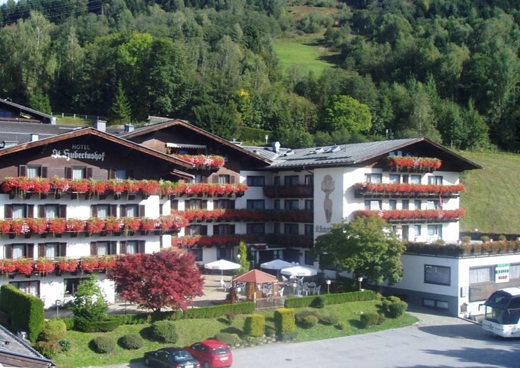 Hotel St. Hubertushof Τσελ αμ Ζέε Εξωτερικό φωτογραφία